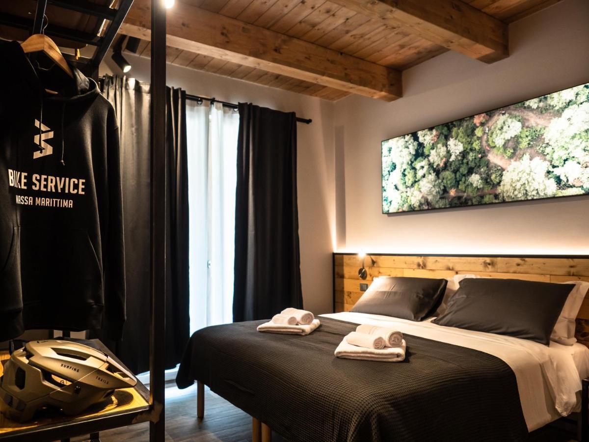 Sleep 'N' Ride Massa Marittima Hotel Екстериор снимка